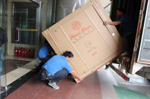 西乡塘钢琴贵重工艺品无忧运